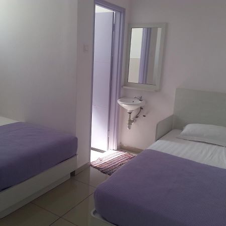 Lavender Riverside Hotel Malacca Bagian luar foto