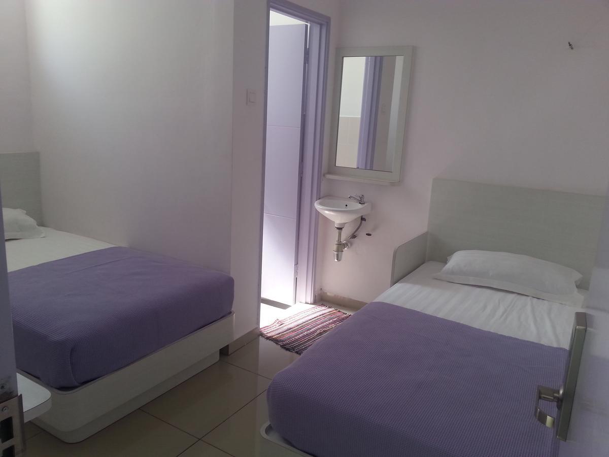 Lavender Riverside Hotel Malacca Bagian luar foto