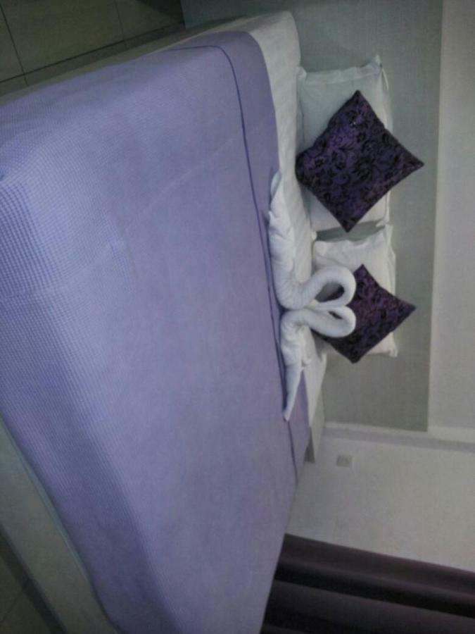 Lavender Riverside Hotel Malacca Bagian luar foto